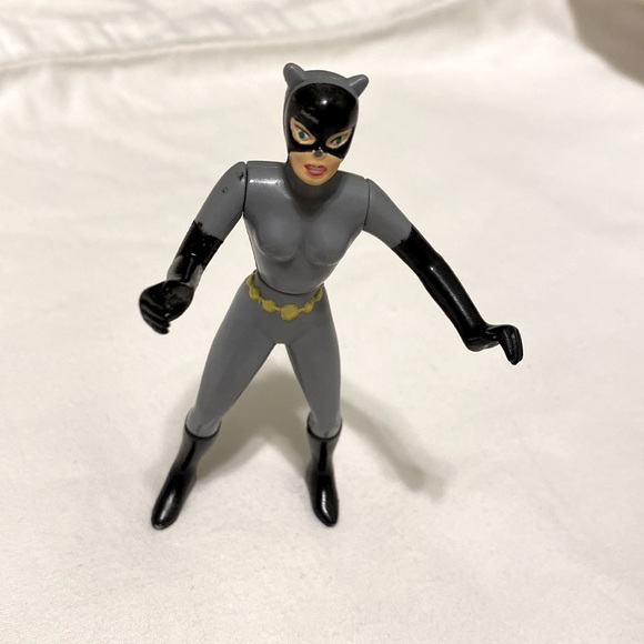 1993 DC Cat Woman Action Figure - Picture 4 of 6